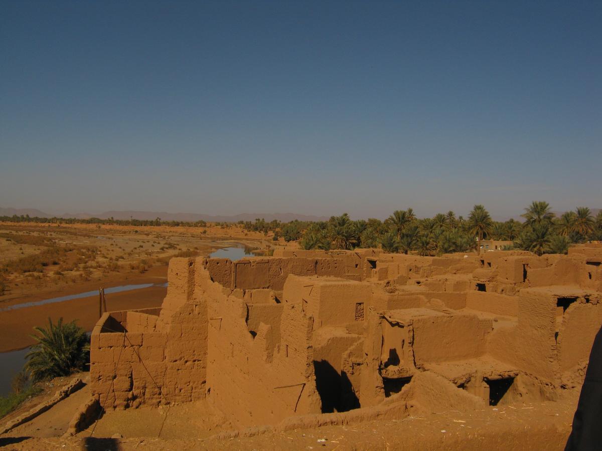Auberge Toda Kasbah Tinfou Zaouia de Sidi el Mokhtar Ben Ali Екстериор снимка